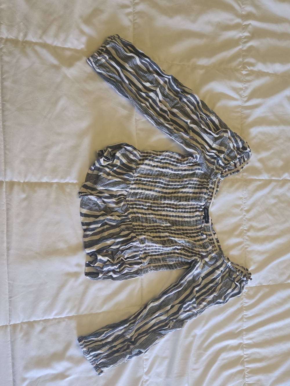 American Eagle Outfitters Blue & White Striped Off-Shoulder Crop Top